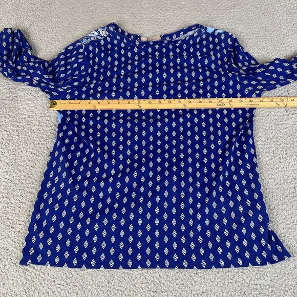 Chico's Blouse Womens 2 Blue Paisley Large Short Sleeve Roll Tab Pullover V Neck - Picture 6 of 10